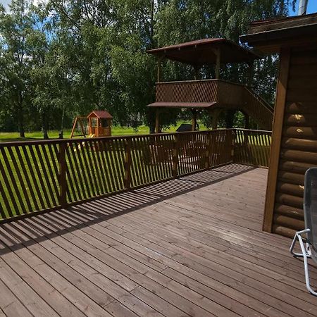 Brivdienu Maja-Lauvas Licis Rūjiena Exterior foto